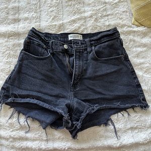 Abercrombie curve love high rise 90s jean shorts